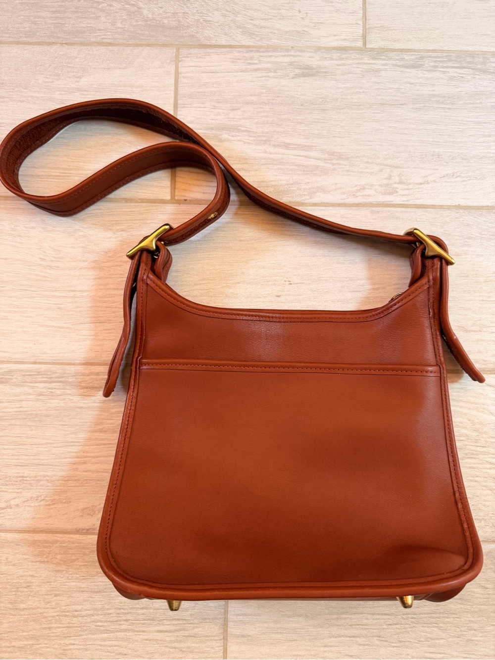 Brand New Coach Vintage Large Legacy Zip Bag / style 9966
